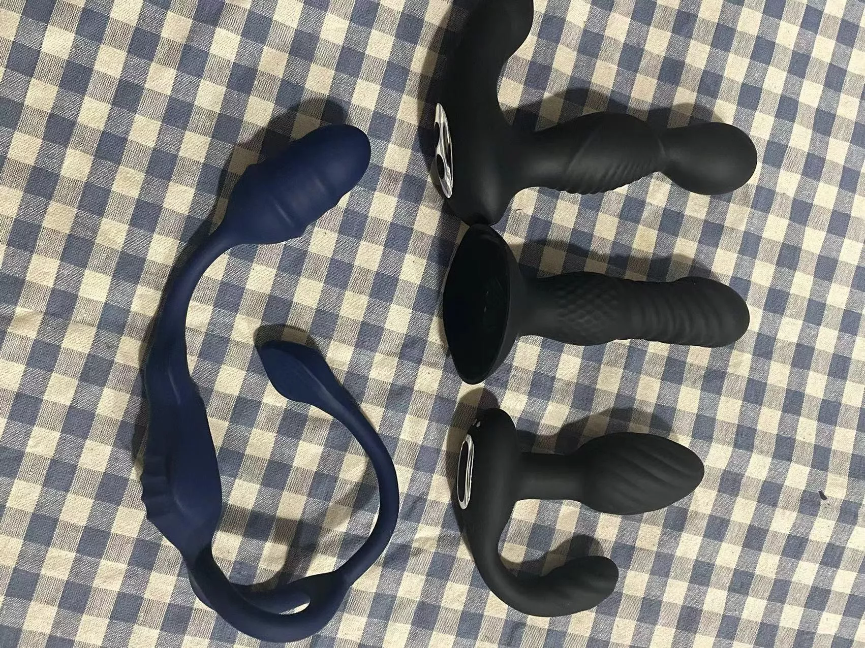 Come home after Halloween party，then start a new party again