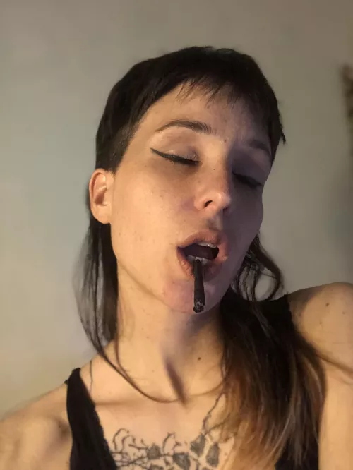 Come to get high with we 