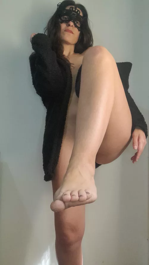 Come worship the feet of this goddess.