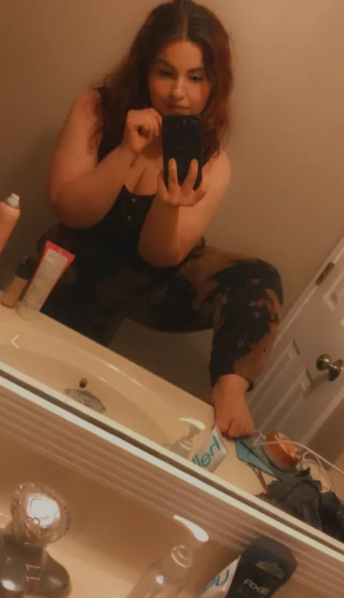 Do you prefer blunts or bongs? 💗