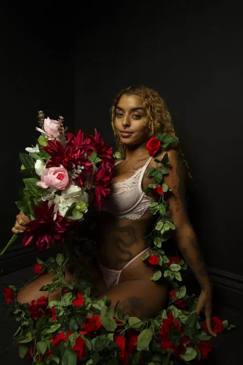 Do you wanna see me wiithout my lingerie on?