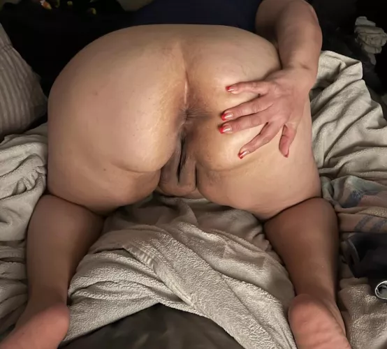 Don’t be shy and say hi! 