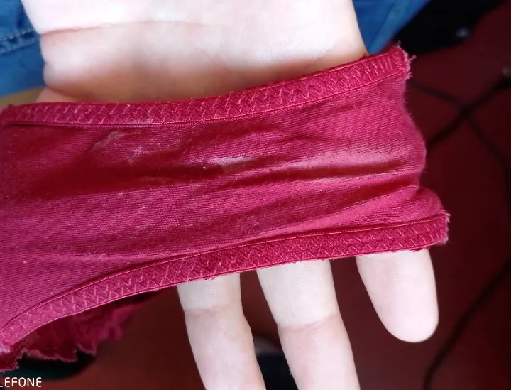 Exchange pics of wife pantie 😉