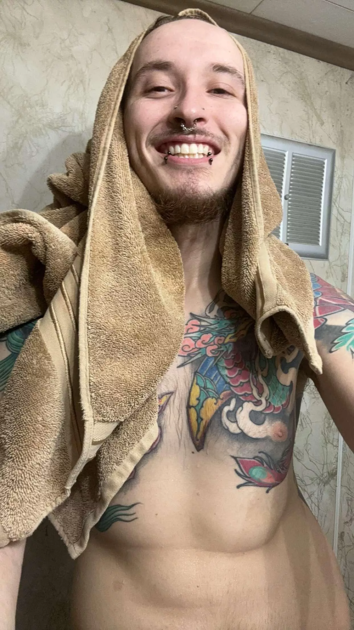 Guess where I can hang this wet towel? 😉