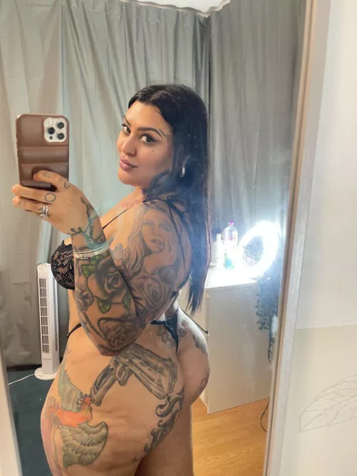 I have the perfect place for your boner
