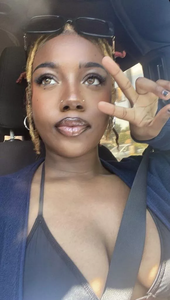 keep sending and suffering at my feet  keep sending and suffering at my feet