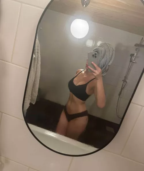 Knullaa mig efter duschen? Eller innan? 😩🥵💦