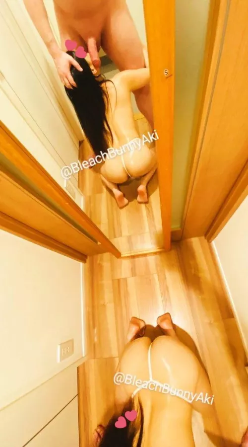 Let me suck you hard while worshipping you daddy ♥️✨