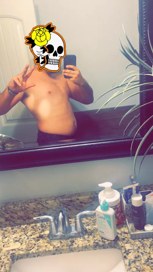 M4MF looking for clean and discreet couples 