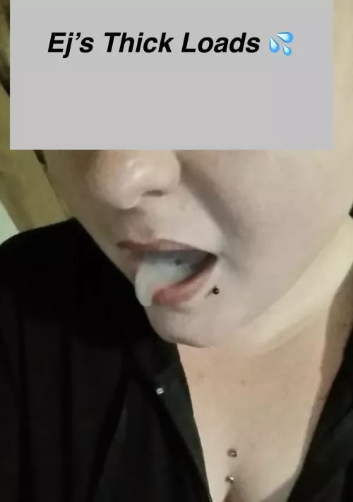 My business partner’s wife got the mouthful of cum she always wanted 💦💦