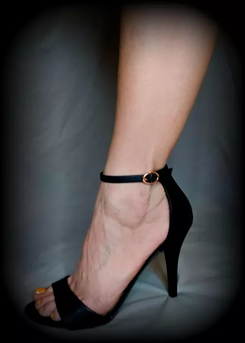 My first post here 🖤