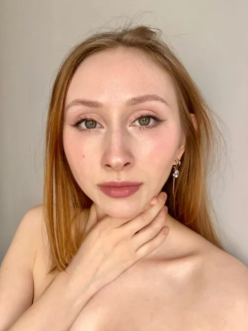 Red cosmostar covered with milk cream