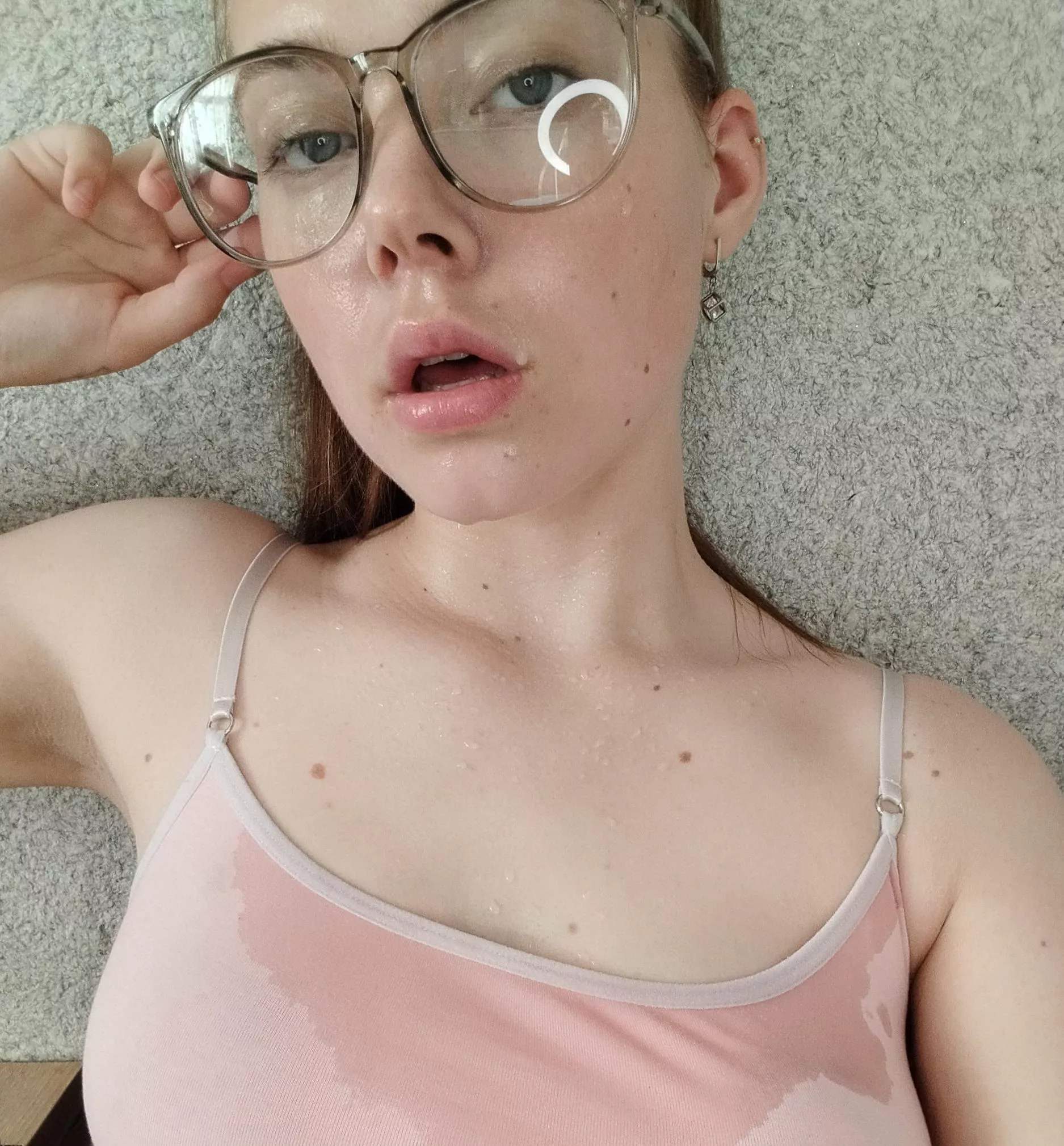 These glasses give me a very smart charm haha