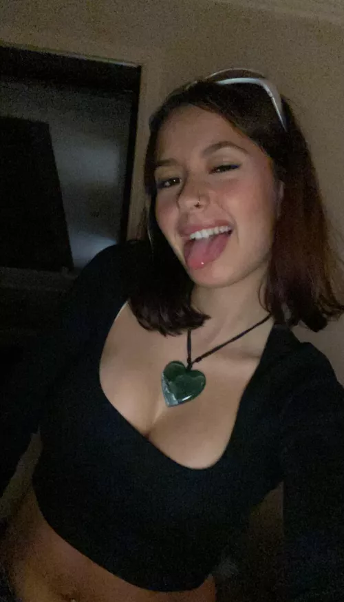 Upvote and I’ll surprise dm u