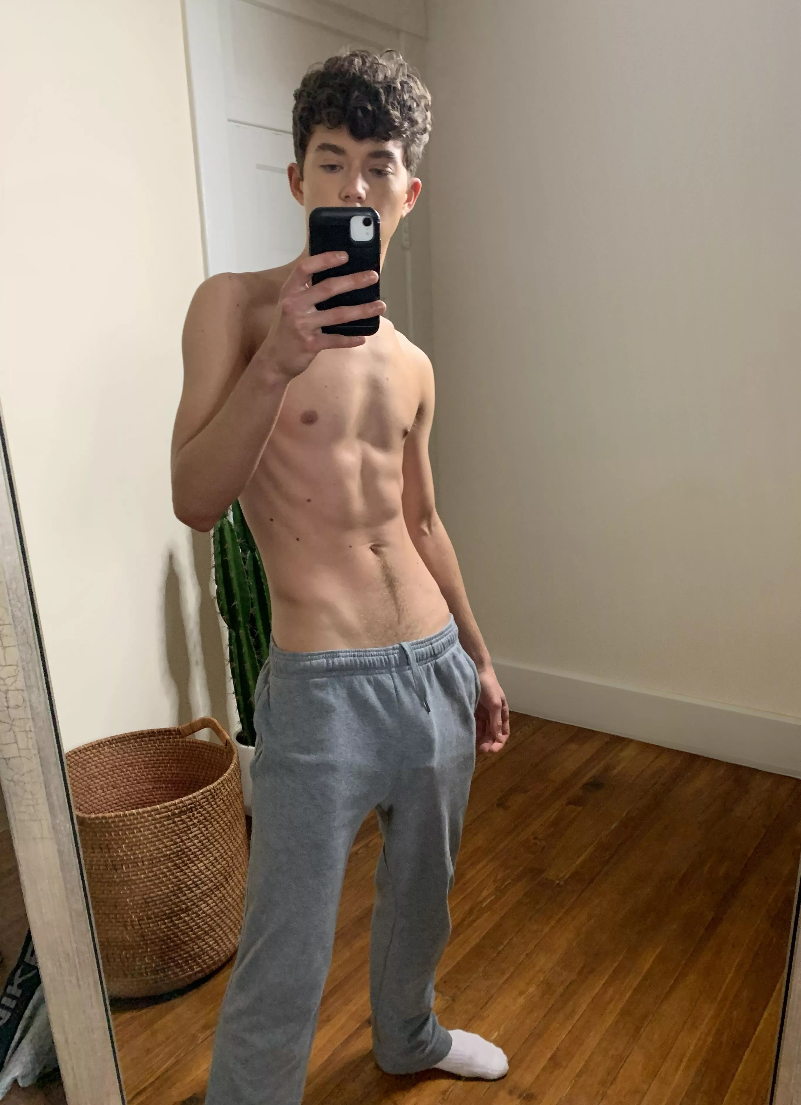 Went commando in sweats today, wonder if anyone noticed