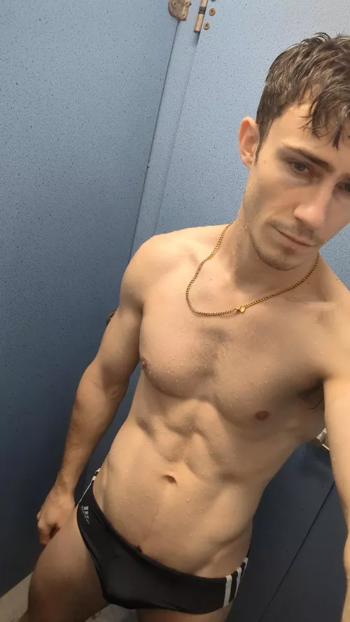 Who else loves an early morning swim?