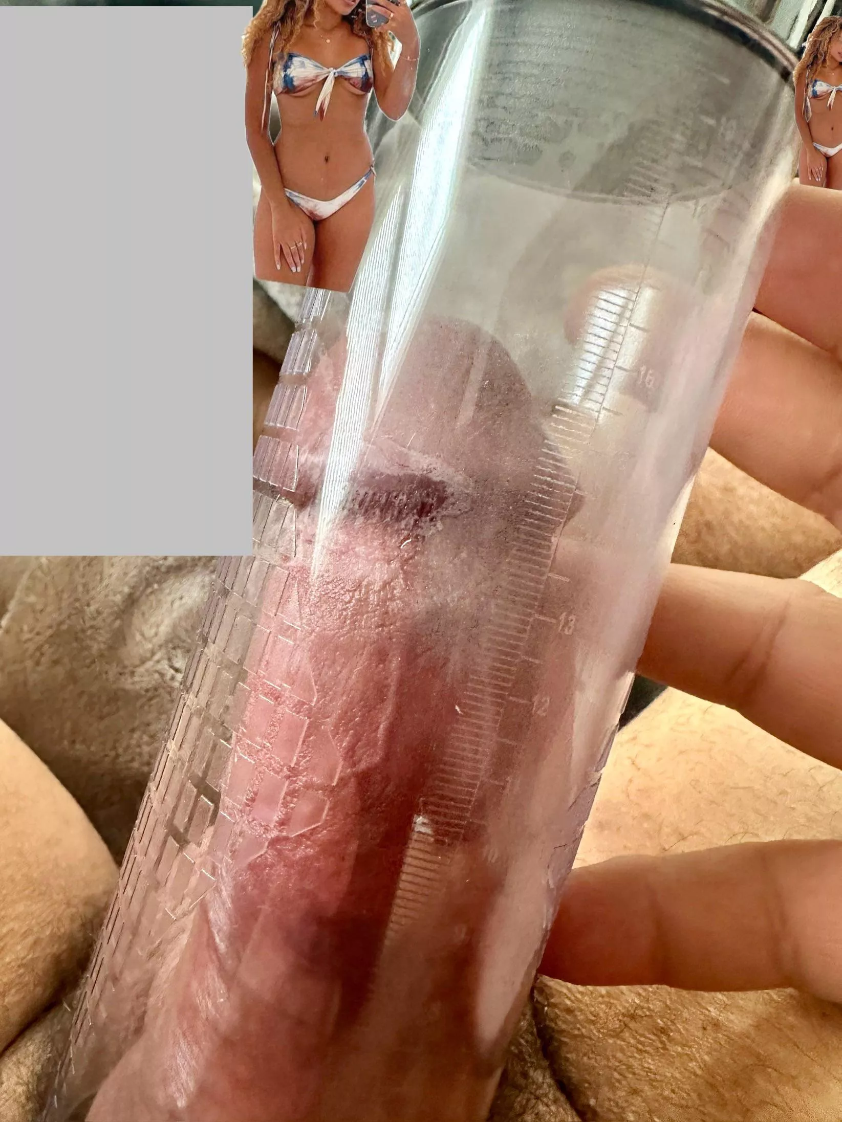 Who is up for fun I host now be serious please 