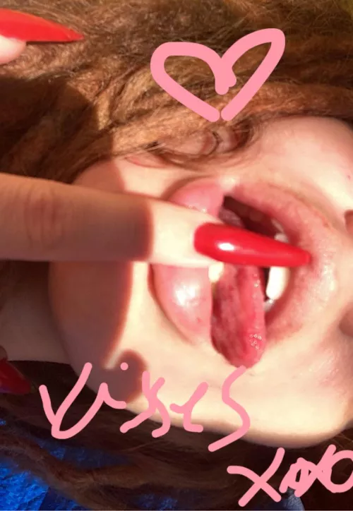 Whos ready for a pointy tongue and sharp nails?:)