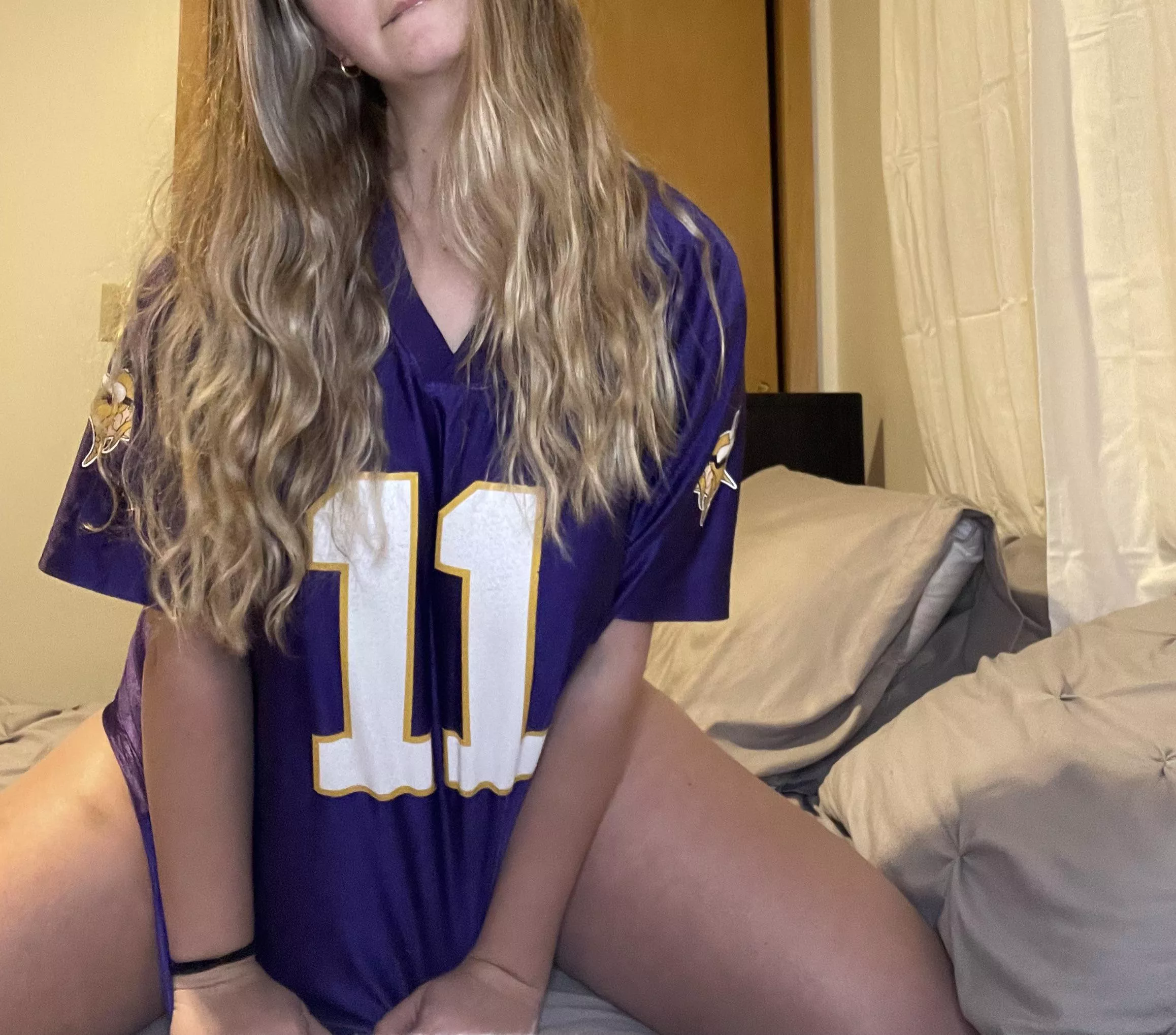 Who’s ready for the game tonight 😏