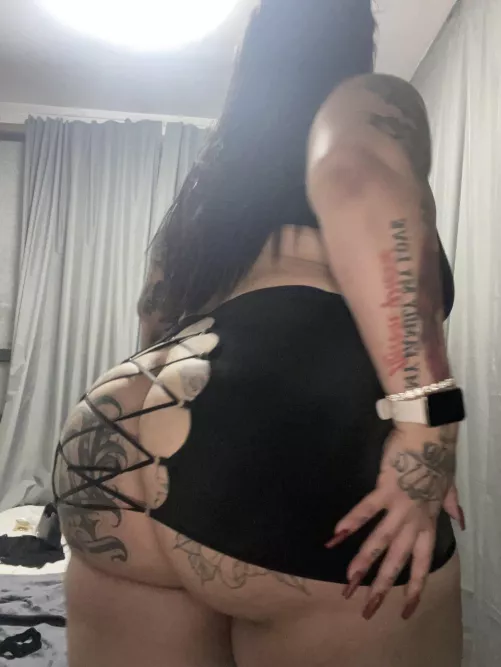 worship my big ass
