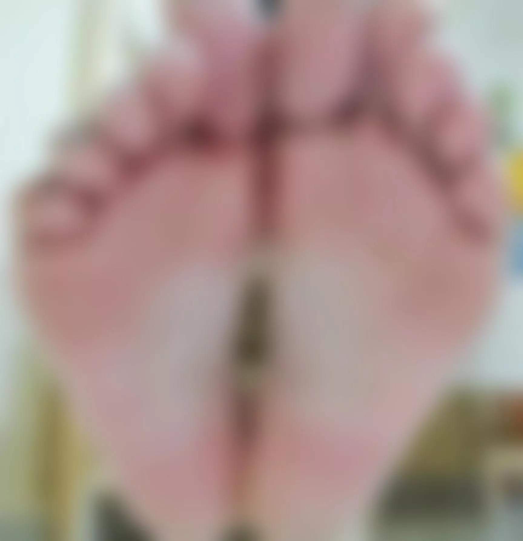 YOU ARE NOT WORTHY OF SEEING THE FEET OF A GODDESS BUT YOU CAN IMAGINE IT 