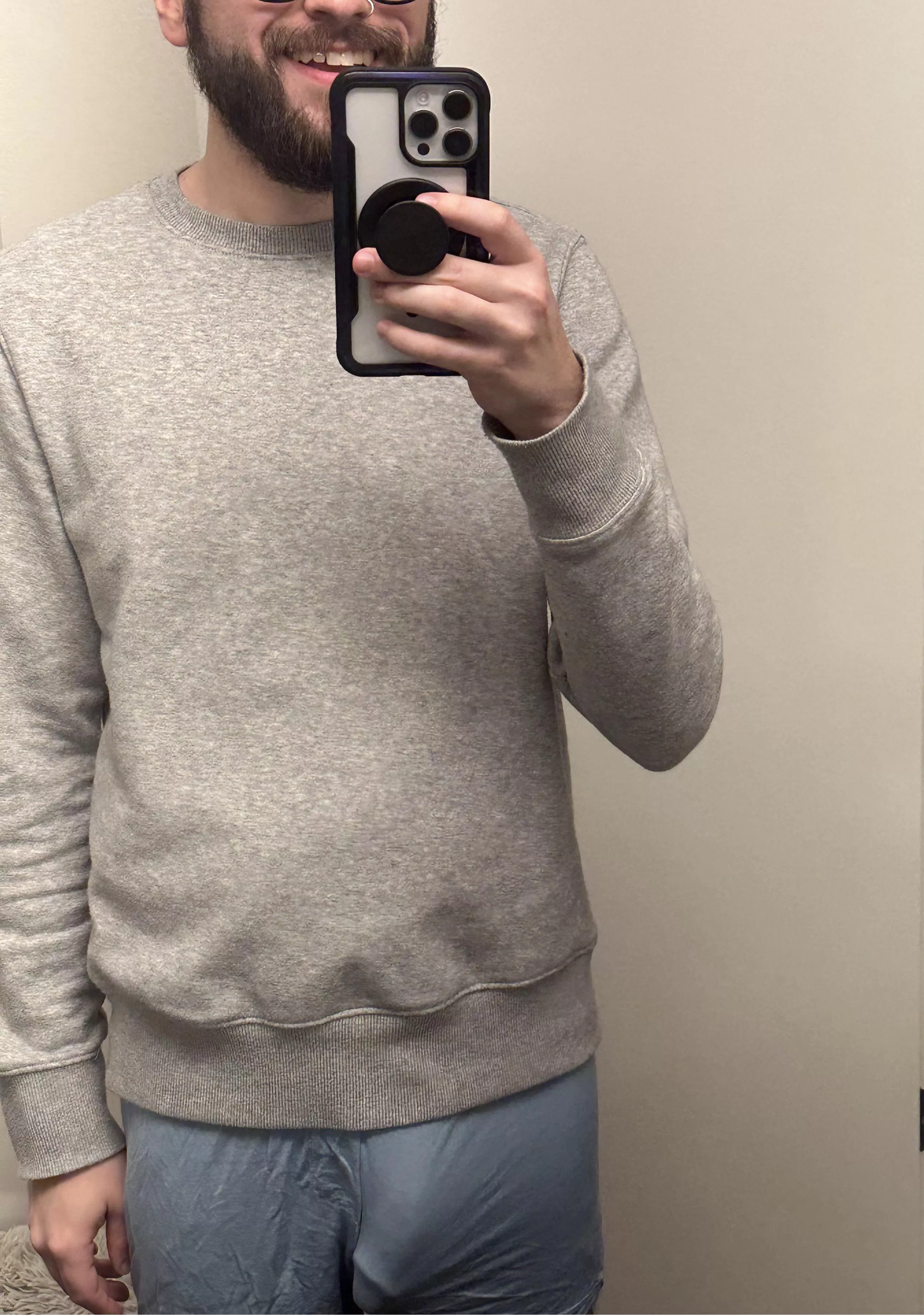 29 [M4M] love showing my bulge