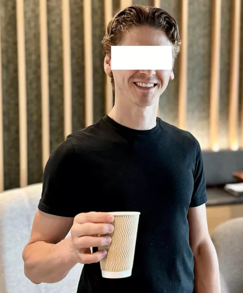 39 [M4F] #Seattle – Looking for a clean healthy HWP Cutie w/a nice pair of Tits!  Any size, to Sensually Play & Suck! 😋🥰