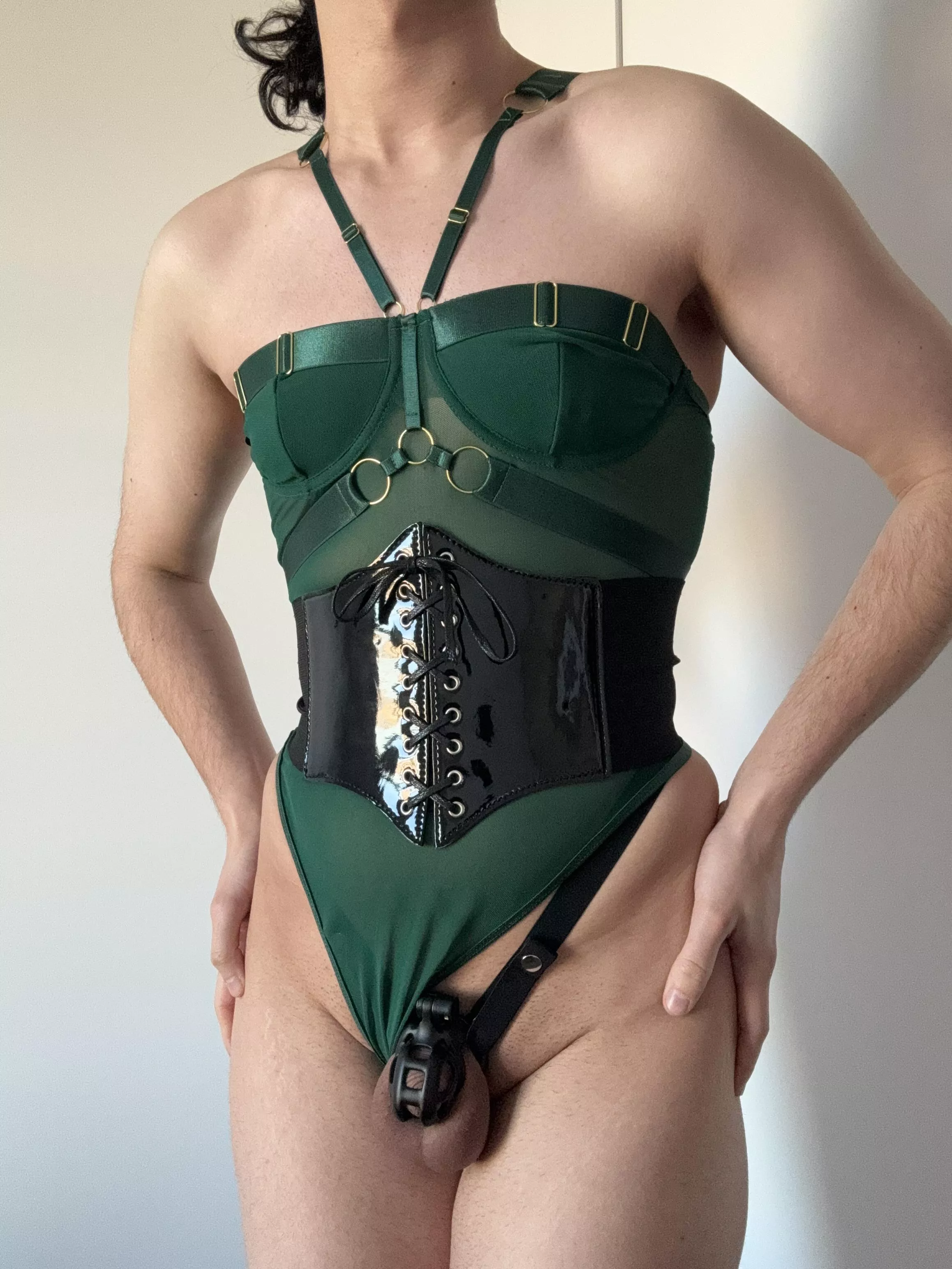 A bit of green for your day 💚🖤🔐