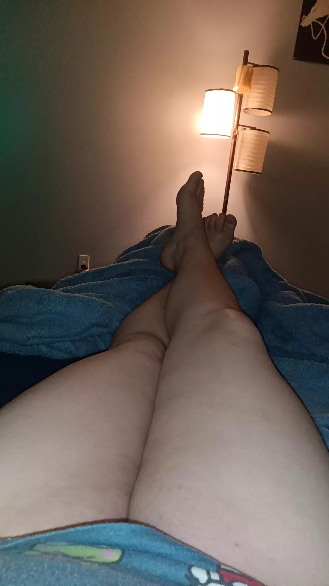 Anyone love thighs here