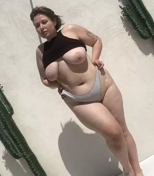 big tits and squishy thighs