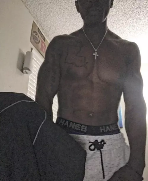 Bull looking for fun . Couples or unicorns 