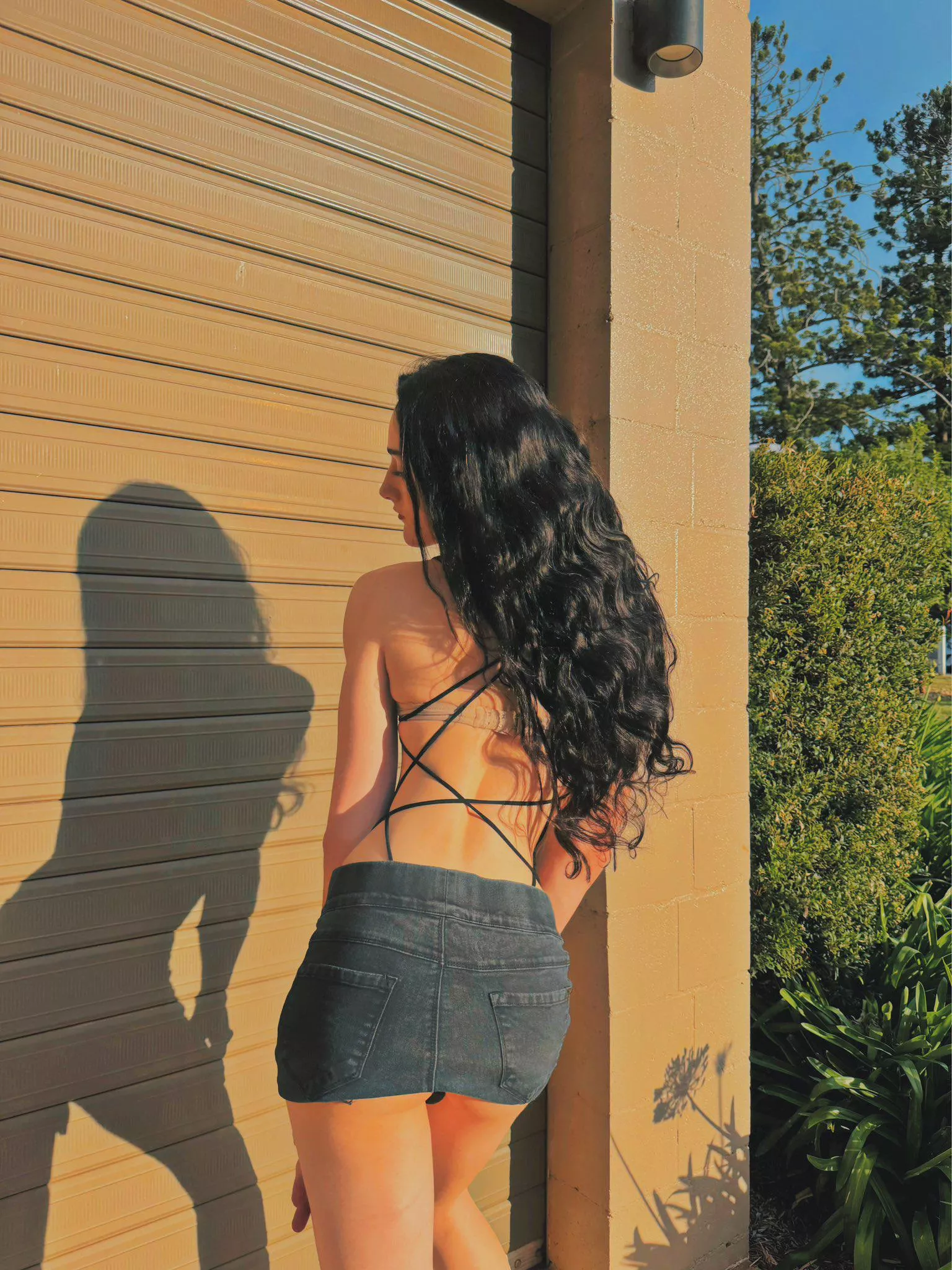 Can you hold my cock like this while we're getting it on? 💦