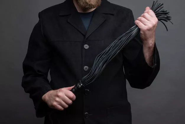 [discussion] Dominant Houston Male seeking those who like a little discipline during the week...