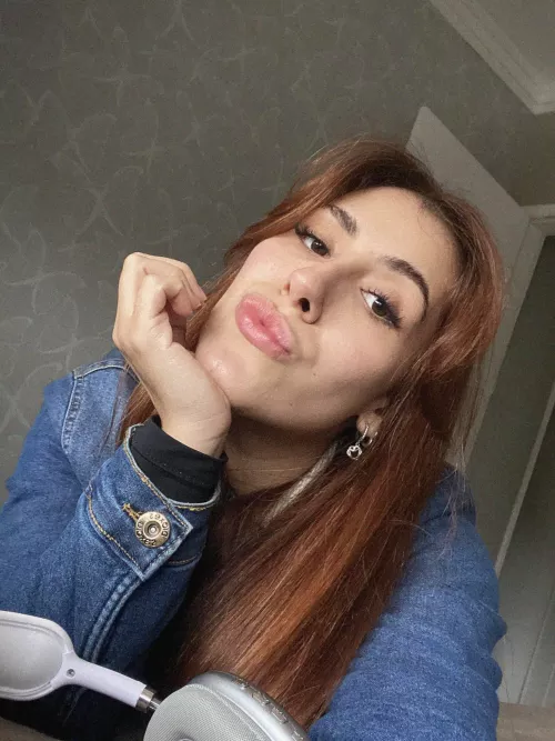 [F] Missoula - Serving looks and flexing confidence.