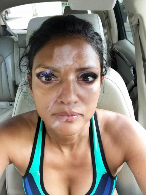 first time posting here…i think i’m a horny mom ;)