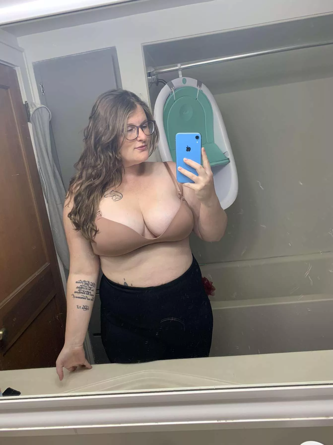 Getting ready for work 😏