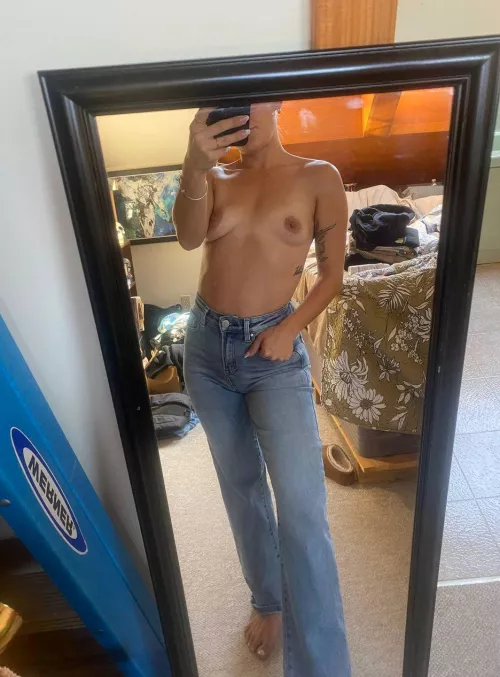 Gonna open the door for you rn, can I go like this?