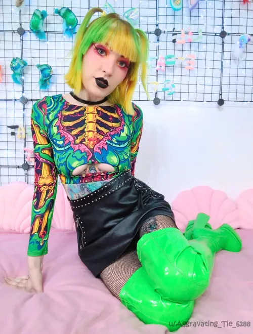 Green hair screams for green boots