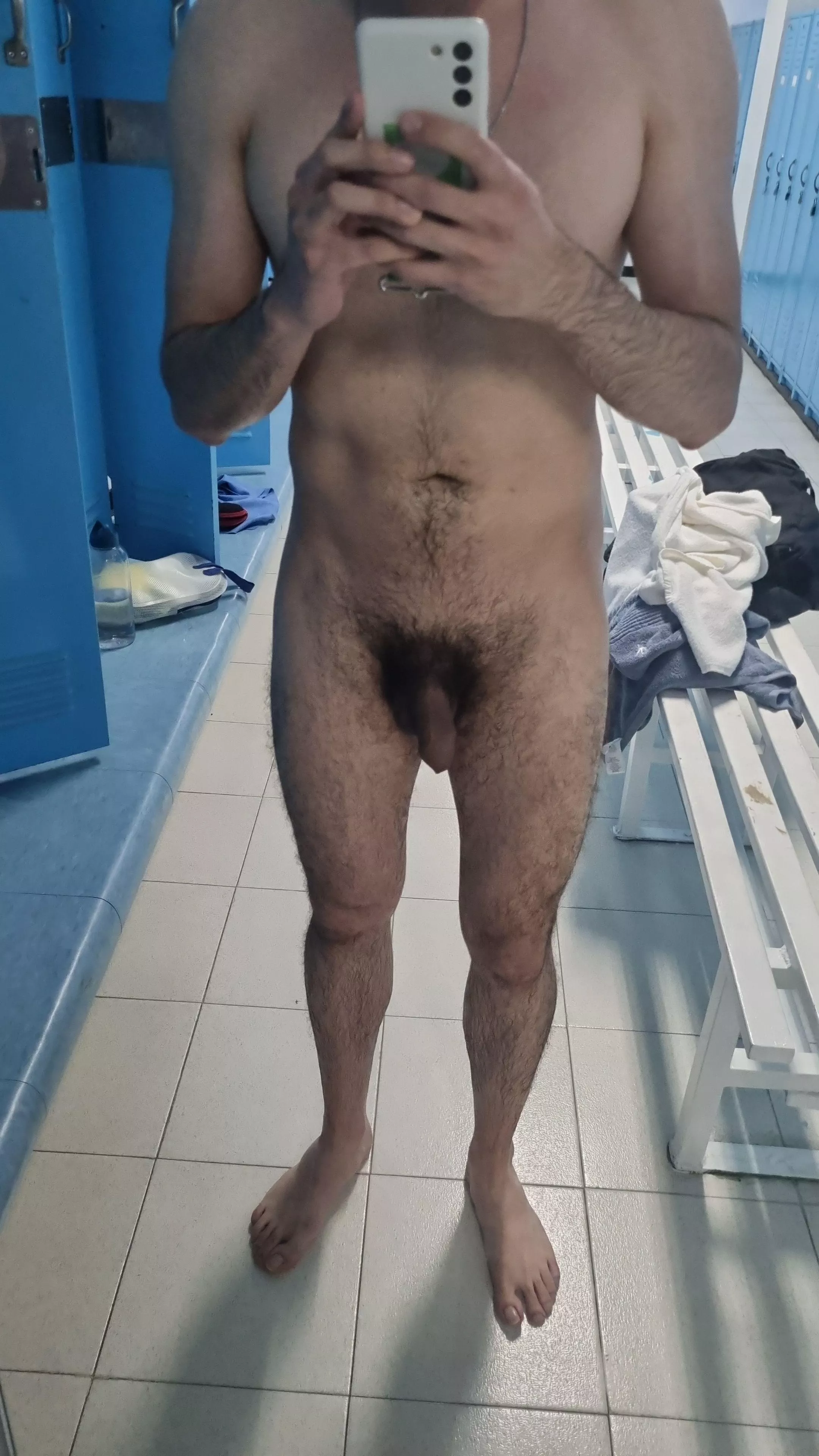 Happy with my natural body 