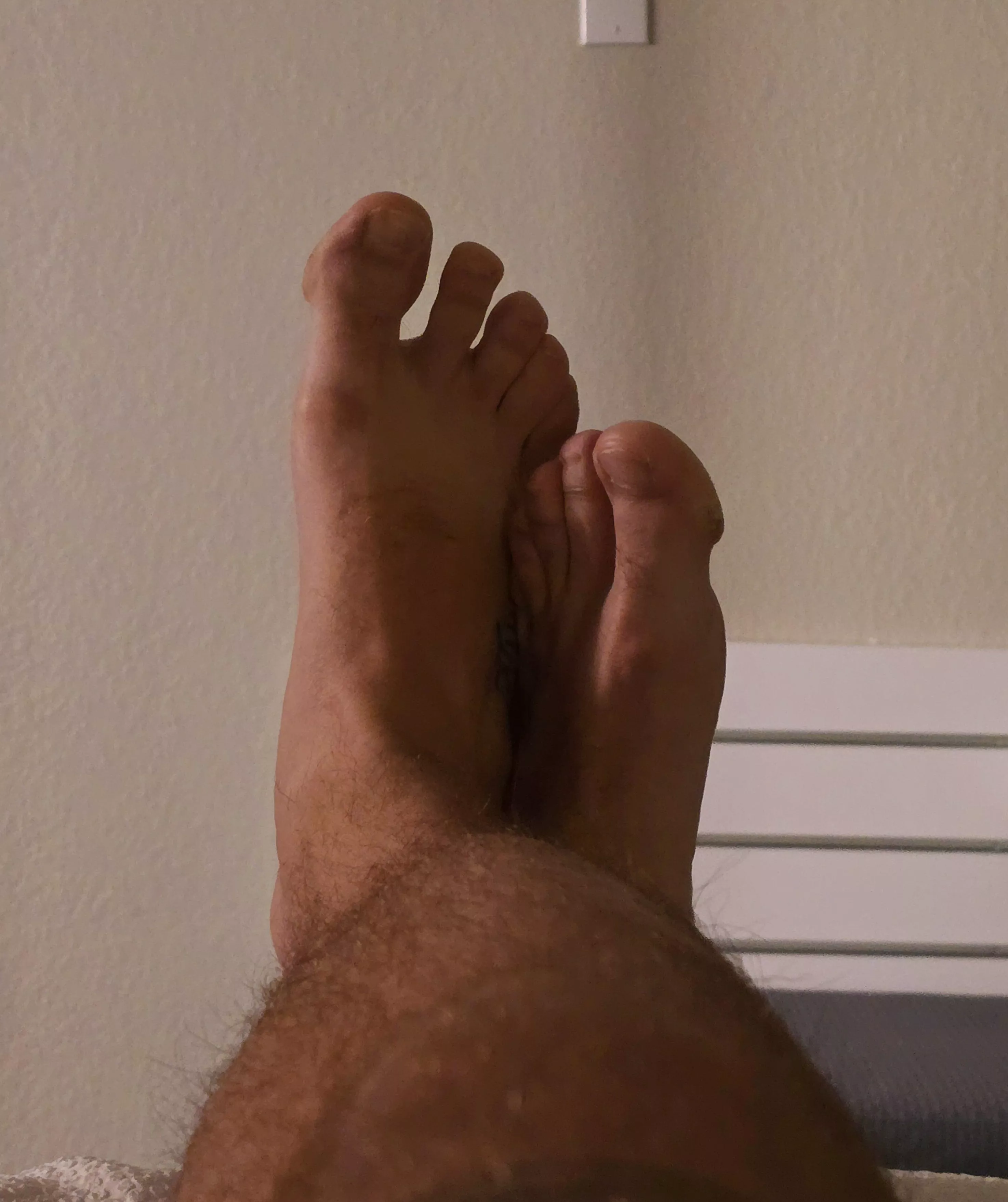 Hotel feet pic anyone?