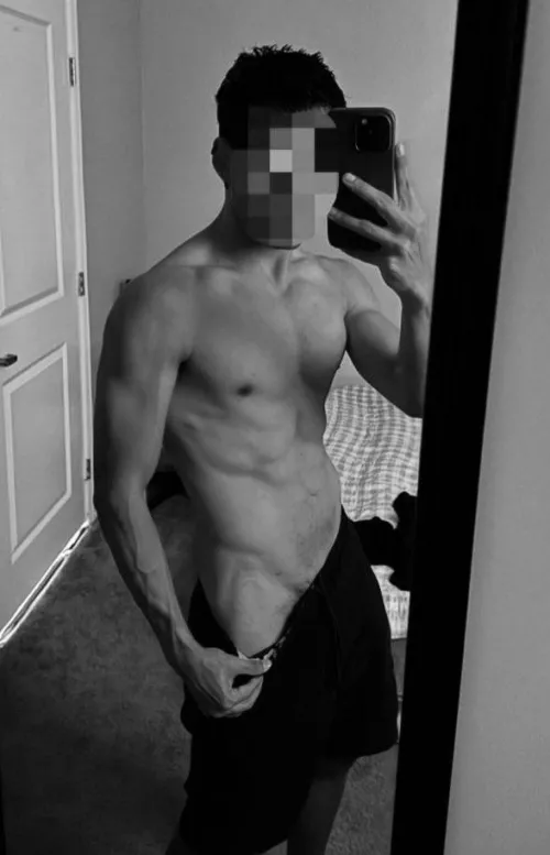 I’ve taken so much from weak pigs the last few days, I’ll get what I want from you too if you stare too long 😵‍💫