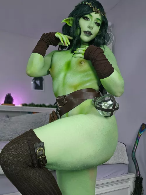 Just a lil goblin who definitely isn't thinking about looting you...