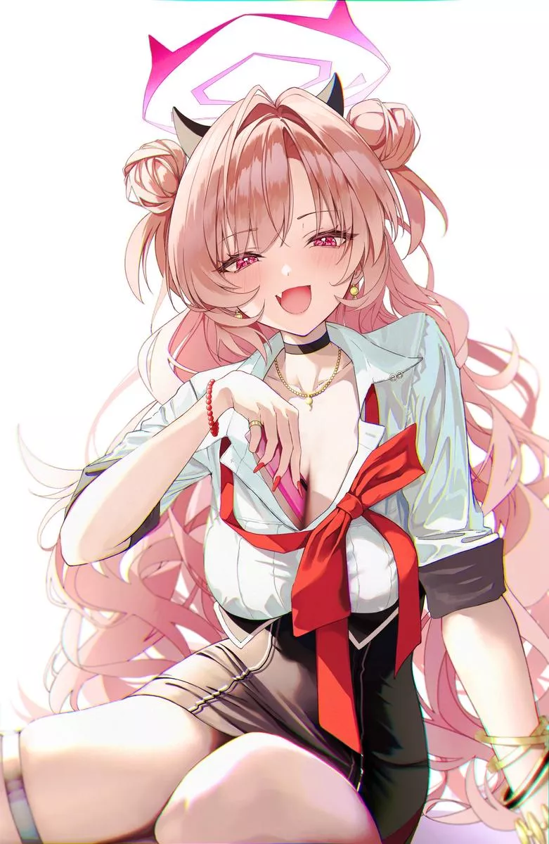 Kirara pulling her phone out of her magic pocket: artist kuzi
