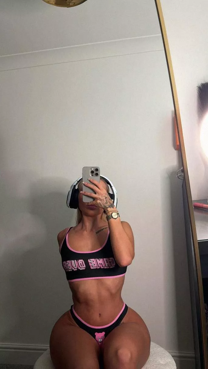 let me be your little slut 