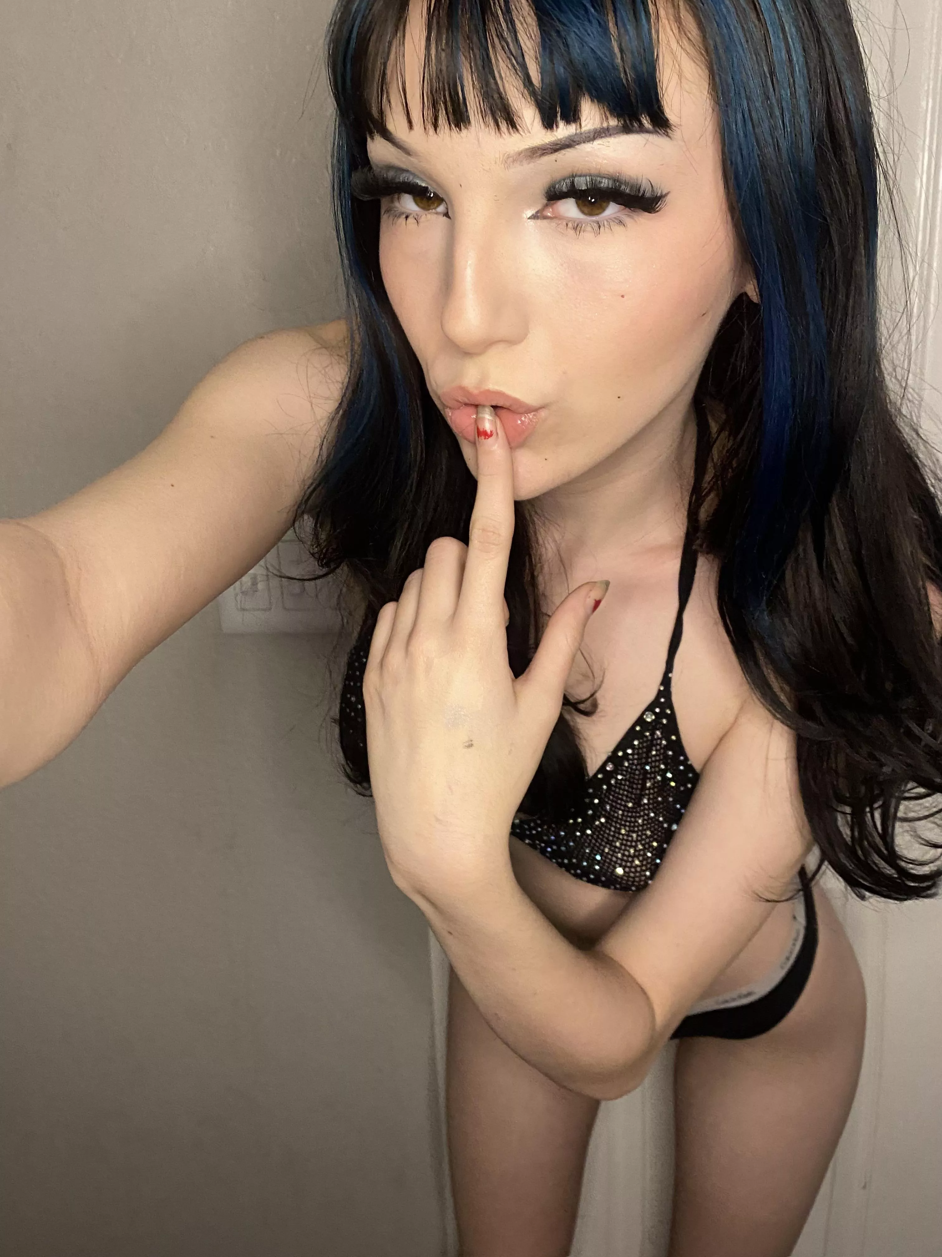 My new Fishnet bra🙈