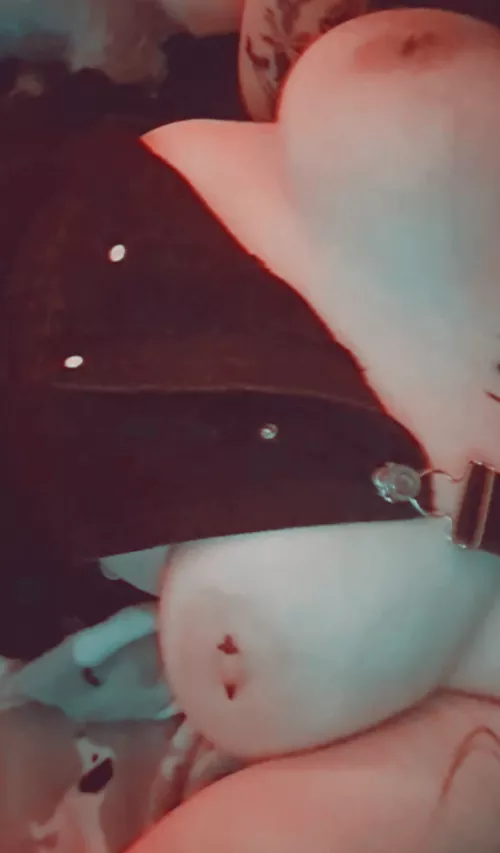 Overalls and a puppy blanket it's so cute <3 