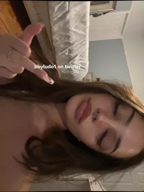 pay for my new nails