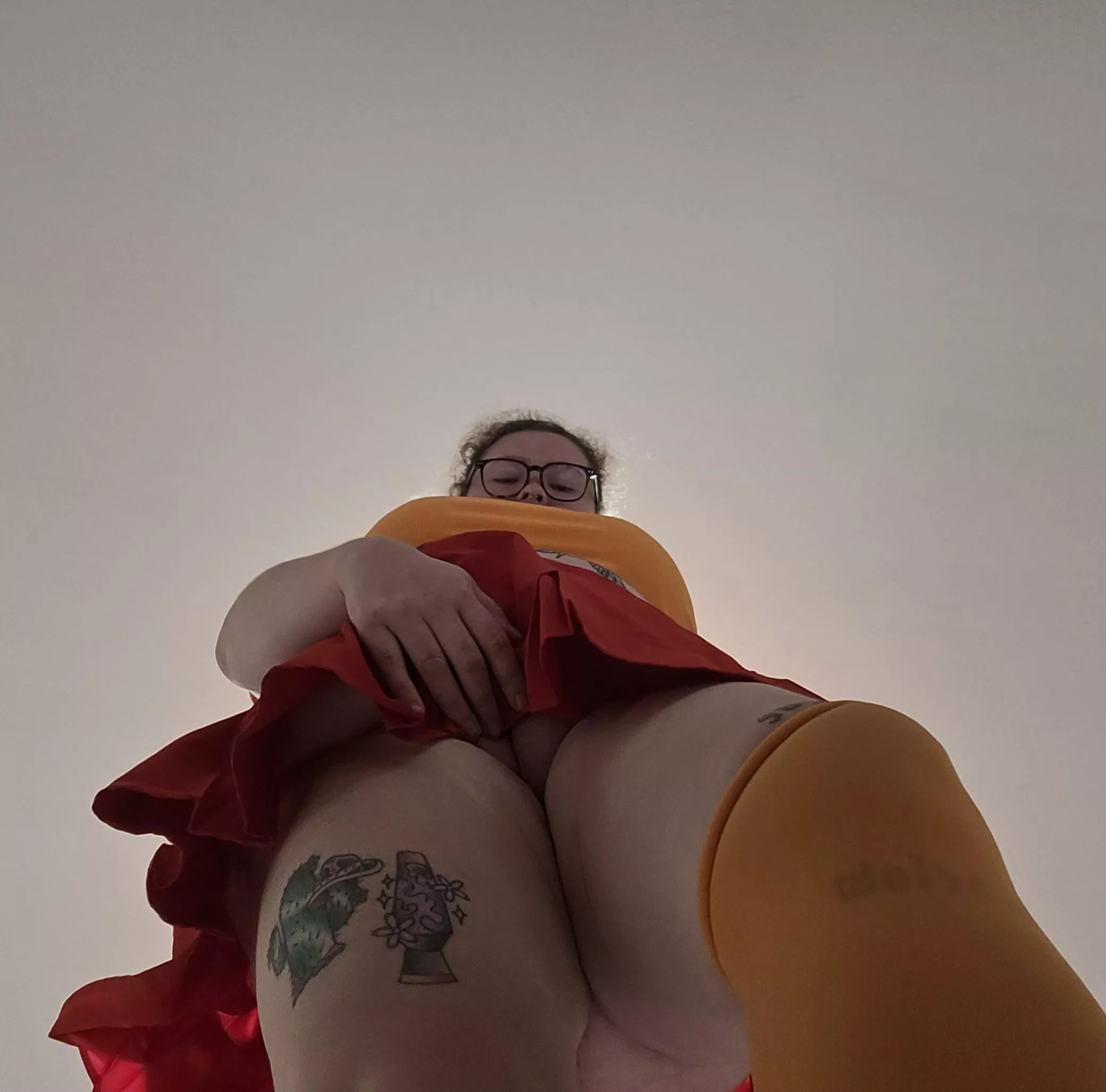 POV: you’re begging at my (f)eet 