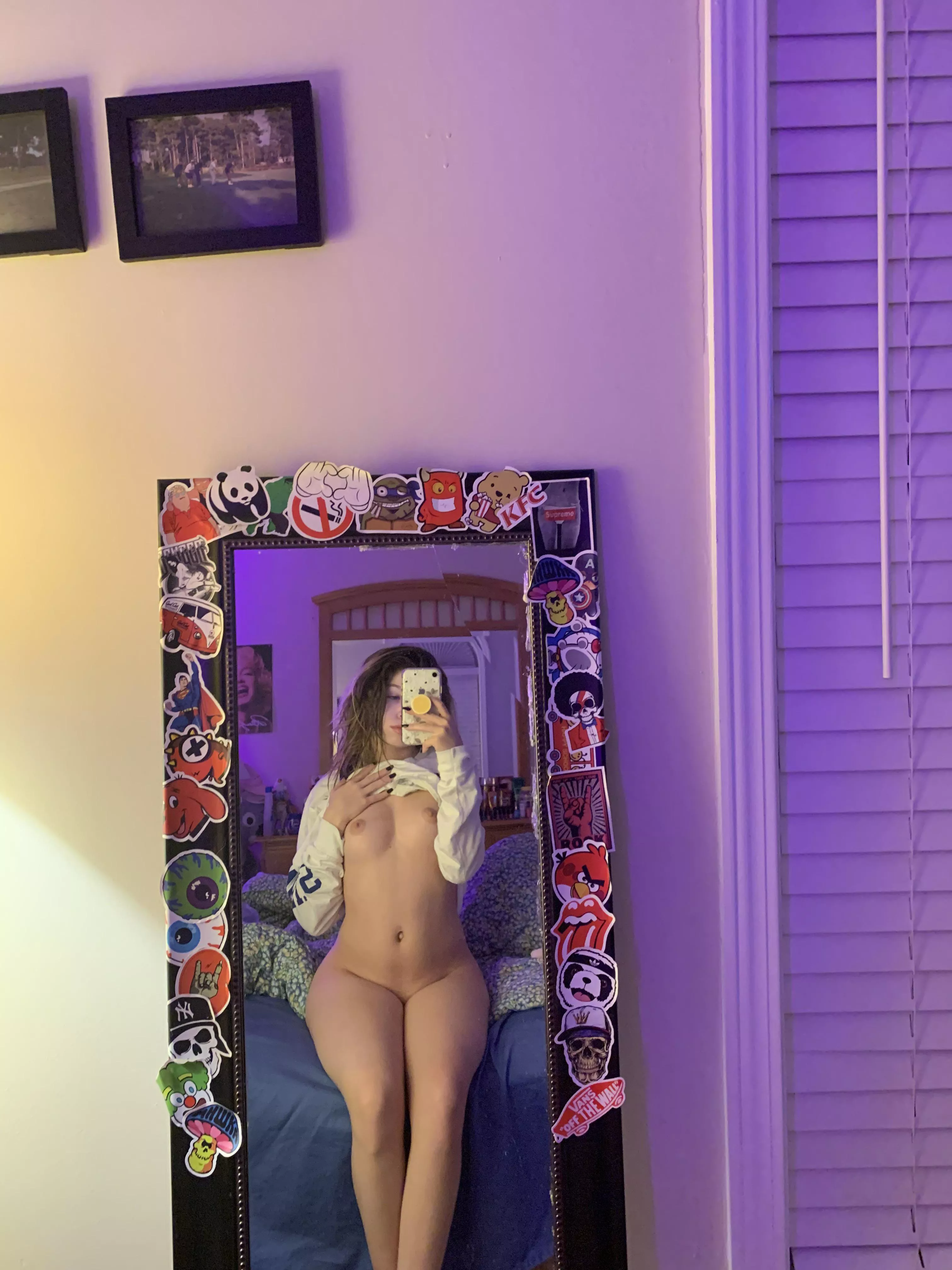 [Selling] My BIGGEST dropbox the “Daddy VIP” with 1100 pics & vids is on sale for only $45 tonight (usually $100) Dm me baby… [vid] [pic] [oth] 