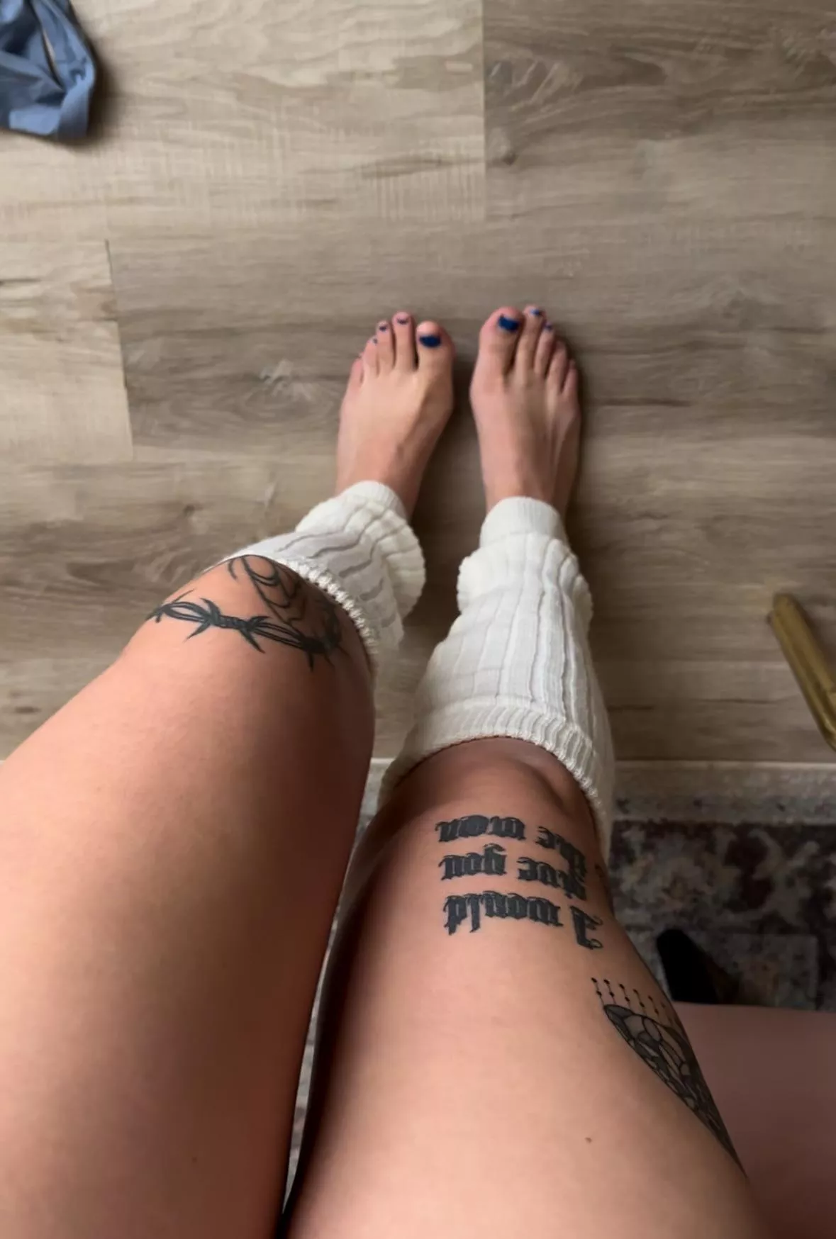 Size 9 US on a tall girl w long legs 